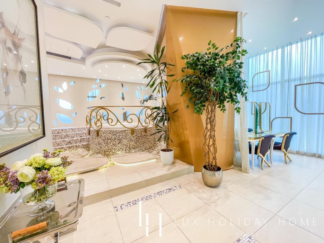 Lux - Lavish Suite With Full Palm Jumeirah View 1 Дубай Екстер'єр фото