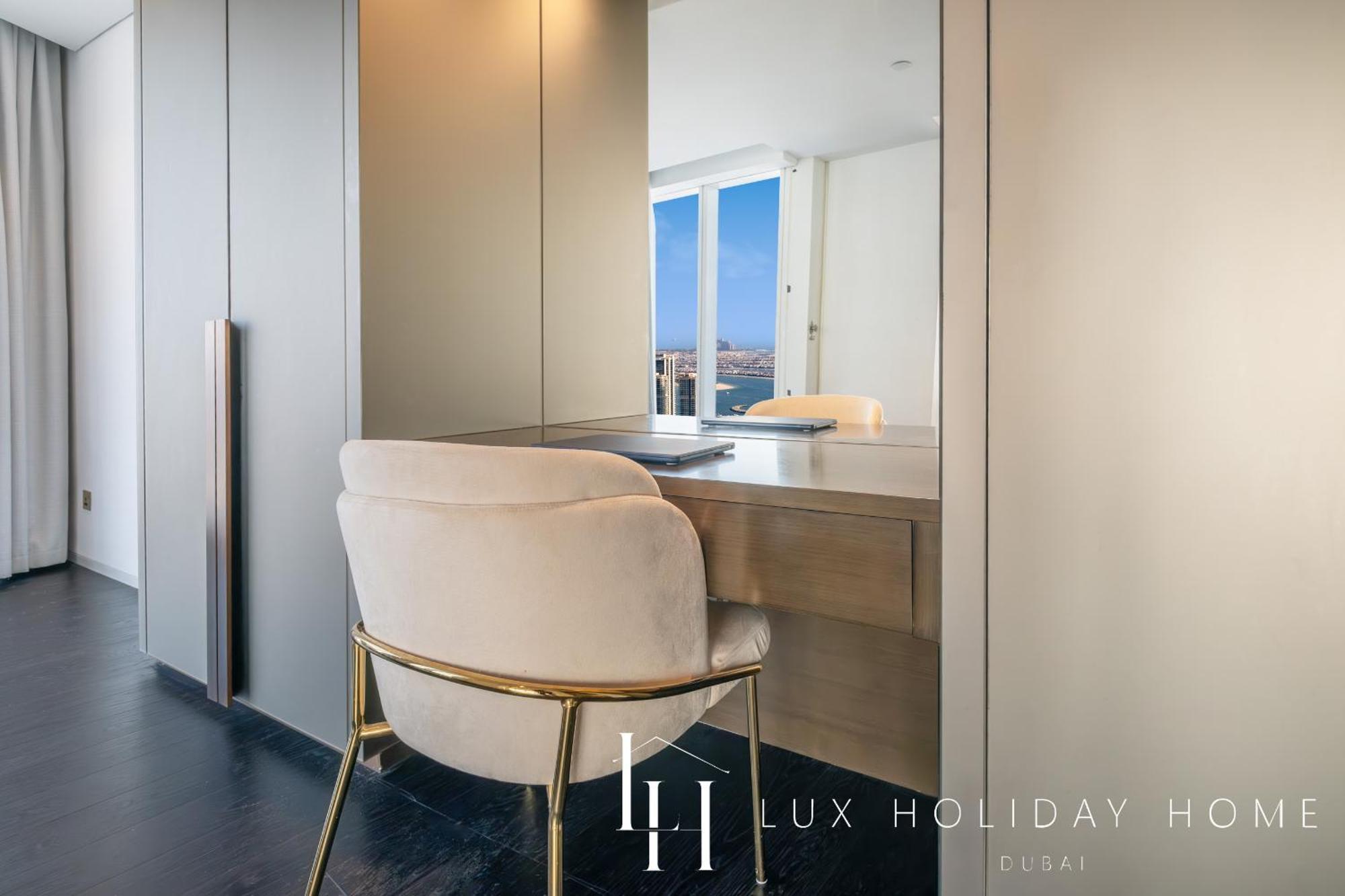Lux - Lavish Suite With Full Palm Jumeirah View 1 Дубай Екстер'єр фото